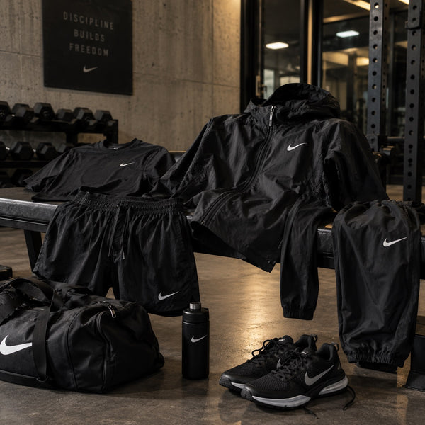 SPORTSWEAR