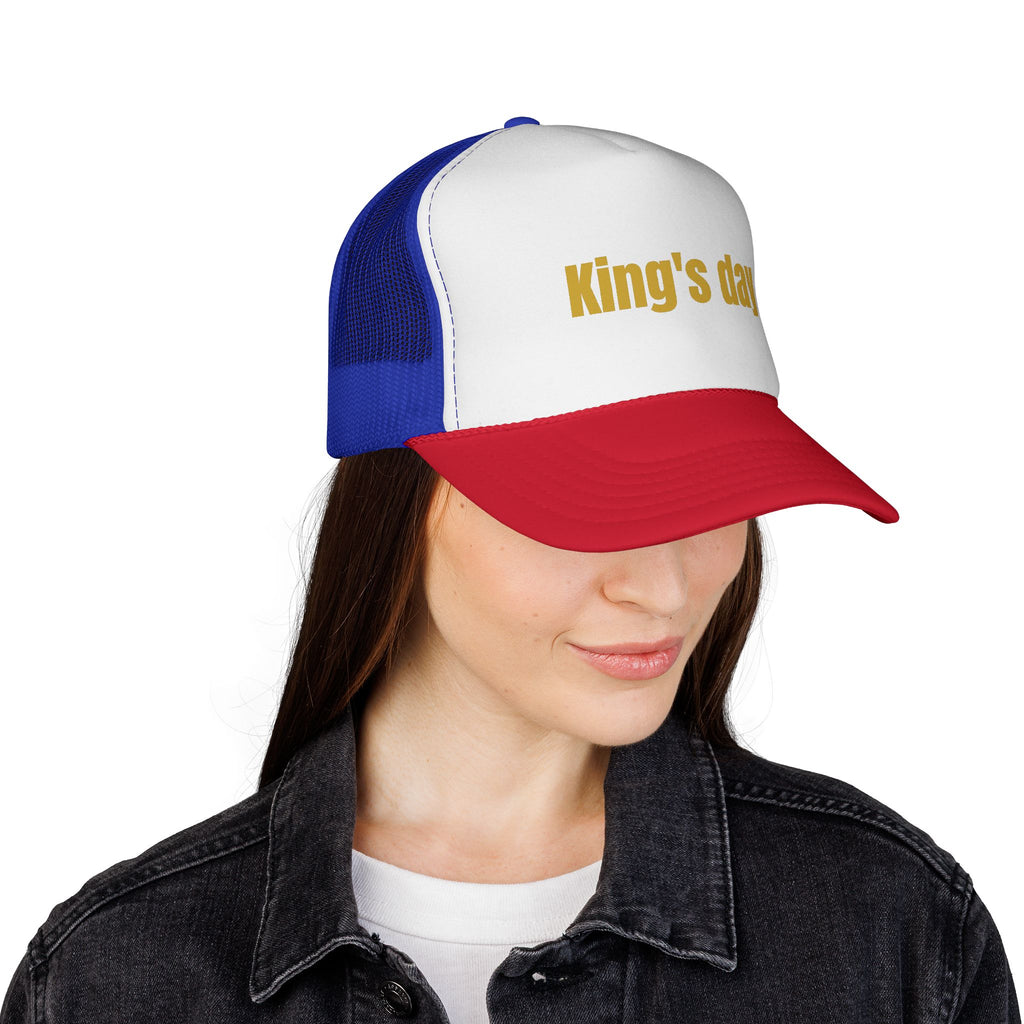 King's Day Trucker Cap – Gold Text Mesh Baseball Hat