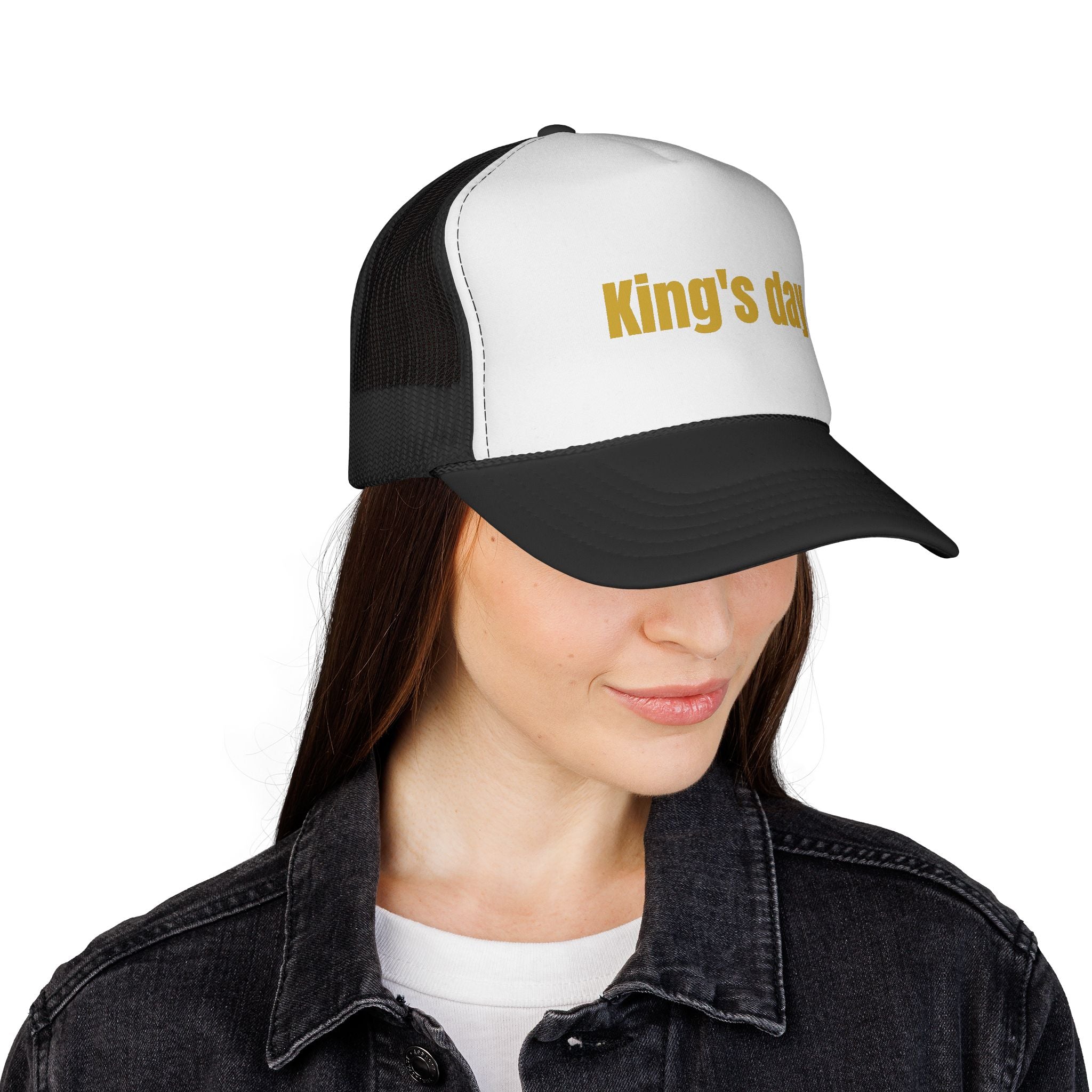 King's Day Trucker Cap – Gold Text Mesh Baseball Hat
